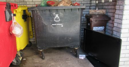 Nie wyrzucaj do śmieci ogólnych. Kara do 5 tys. zł