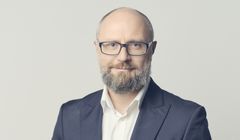 Nowy szef biura komunikacji Emitela. Jego poprzedniczka przeszła do UKE