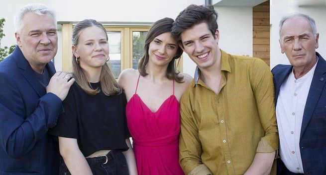 715 tys. widzów telenoweli „Miłość na zakręcie”. Czwórka wygrywa z konkurencją