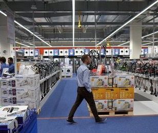 Zakupy w czarny piątek kosztowne jak nigdy. Najtańszy iPhone najdroższy od lat