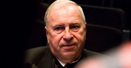 Jerzy Stuhr przestrzega przed PiS-em: "Ustrój w Polsce jest przejściowy do policyjnego"