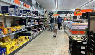 Zakaz handlu przyspieszy rewolucję. Sklepy nie mają wyjścia