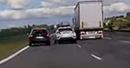 Wideorejestrator nagrał wszystko. Chwile grozy na autostradzie A1