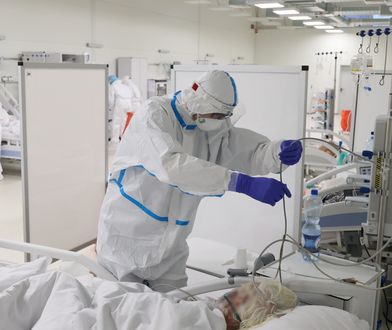 Koronawirus w Polsce. W szpitalach nie widać "początku końca pandemii"