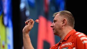 Krzysztof Ratajski walczy o półfinał z gigantem darta!
