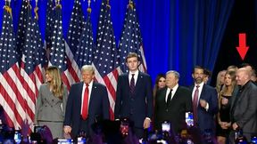Poznajecie? To on stał na scenie podczas przemówienia Trumpa