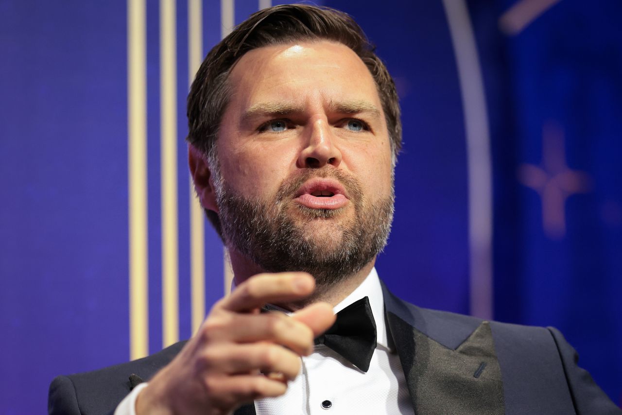Vice president criticises Musk's feud with Trump