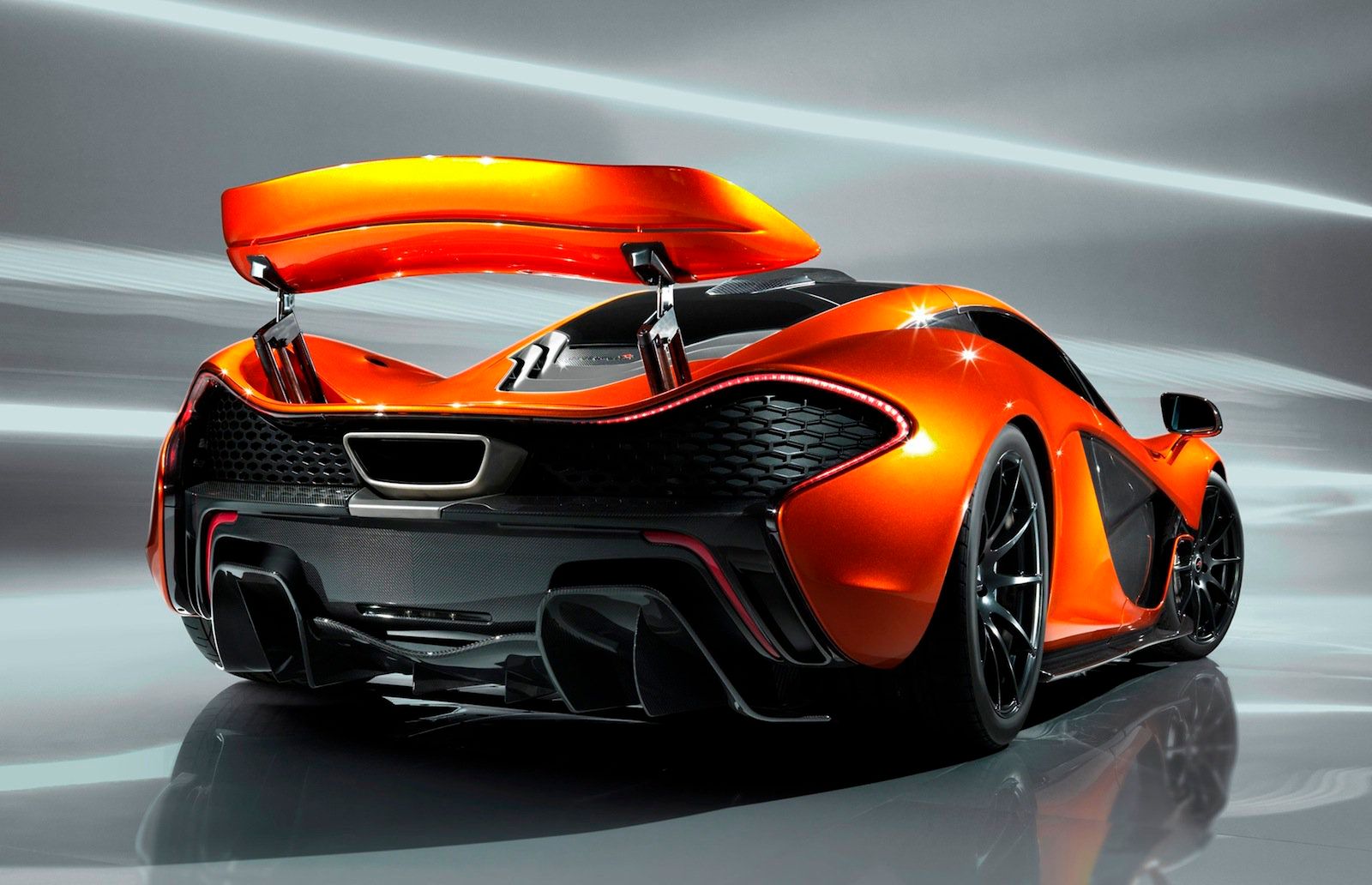 McLaren P1