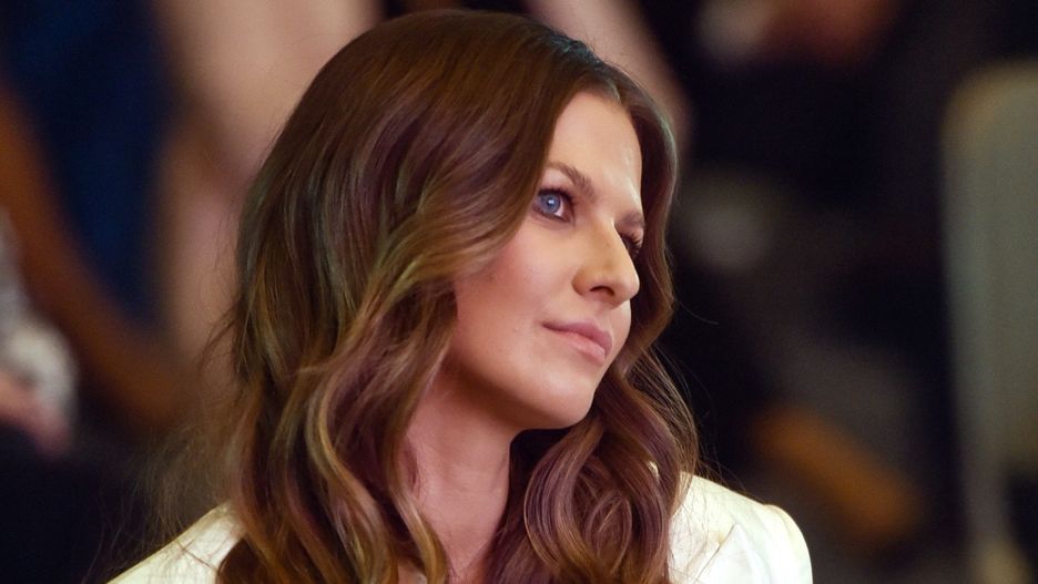 scena z: Anna Lewandowska, SK:, , fot. Kurnikowski/AKPAdamskie, Gala Marki Roku 2020/2021, kobieta, makijaż delikatny, usta różowe, Anna Lewandowska