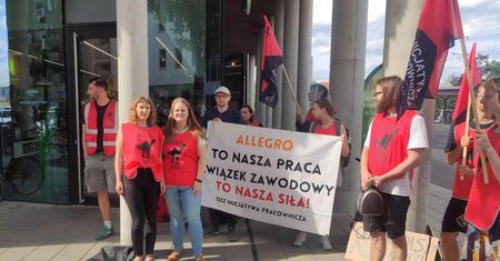 Protesty pod siedzibą Allegro. "Państwo w państwie"