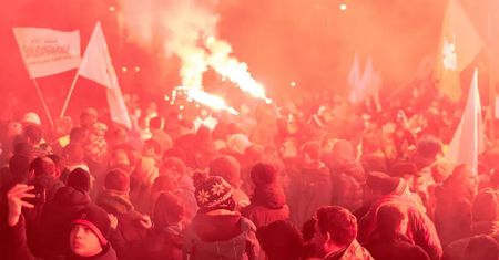 Spór o podwyżki. Pracownicy budżetówki wyjdą na ulice