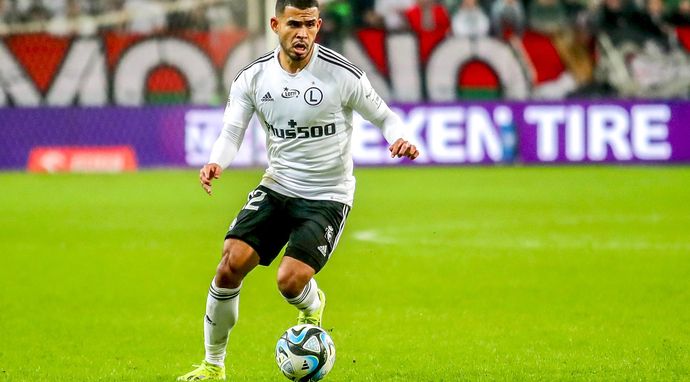 Piłka nożna: PKO BP Ekstraklasa - mecz: Widzew Łódź - Legia Warszawa