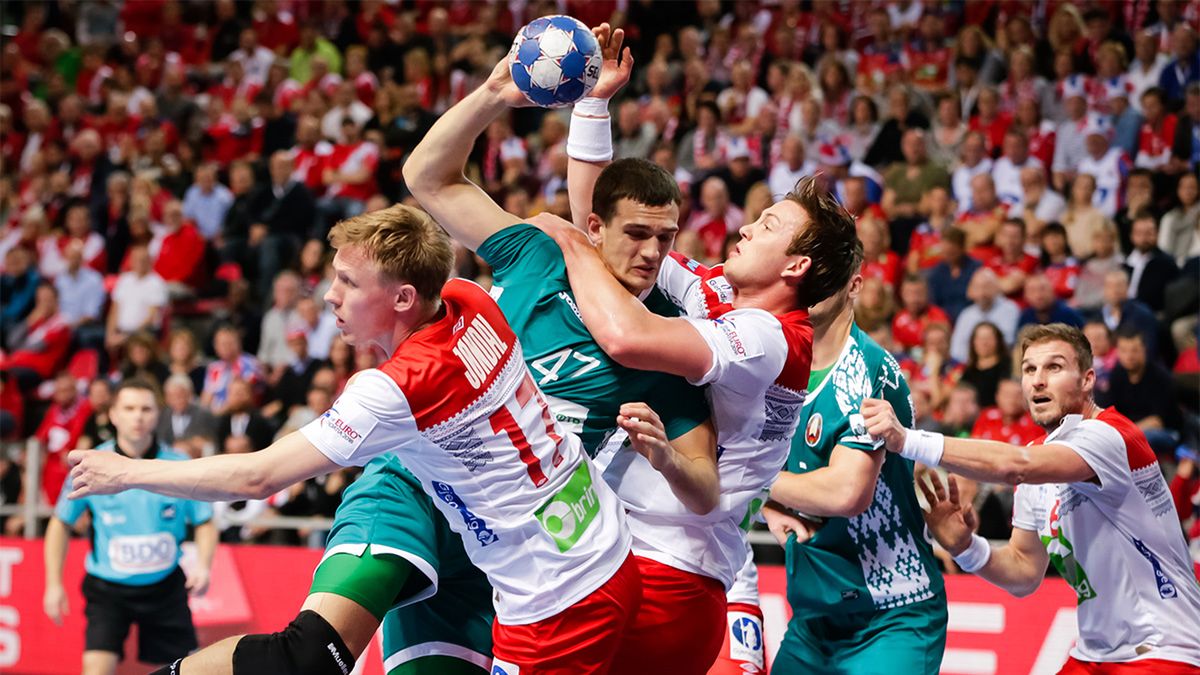 Materiały prasowe / EHF EURO 2018 HRS / Anze Malovrh / Na zdjęciu: Aliaksandr Podszywałow