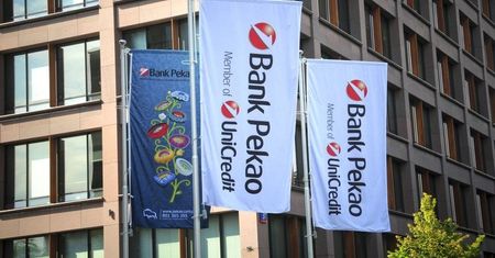 UniCredit sprzedał resztkę akcji Banku Pekao. Taniej niż policzył PZU