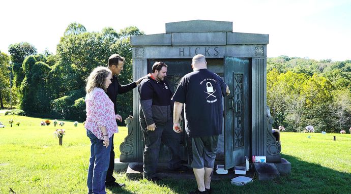 Urodzone, wykradzione