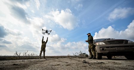 Atak dronami na poligon w Rosji. Kilkunastu żołnierzy rannych