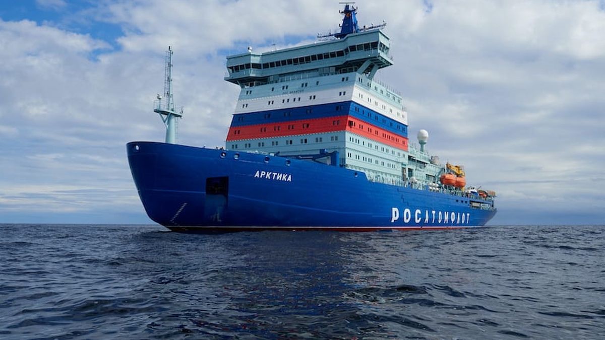 Atomowy lodołamacz projektu 22220 - budowana "Arktika" ma mieć dwukrotnie większą wyporność