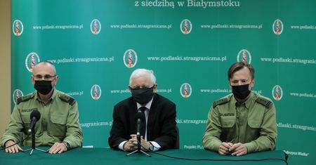 Kaczyński: Na granicy z Białorusią powstanie potężna zapora