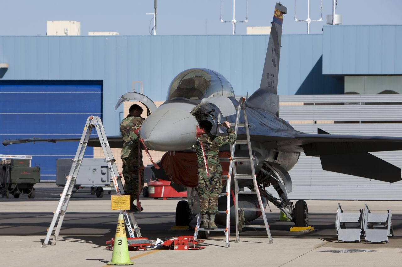 Amerykańskie F-16 będą serwisowane w Polsce