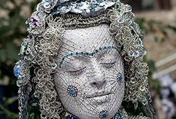 Dzieło sztuki na twarzy