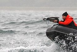 Putin z kuszą poluje na wieloryba