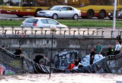 Warszawa zmaga się z wodą