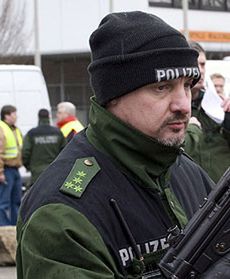 25 przypadkowych ofiar