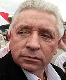 Znów biało-czerwono na drogach