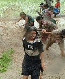 Na poletku taplanie w błotku