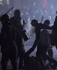 ZOMO kontra opozycja