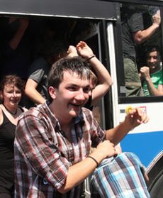 Tak zatłoczonego autobusu jeszcze nie widziałeś