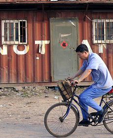 Chińskie domy w kontenerach