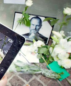 Świat odddaje hołd twórcy Apple