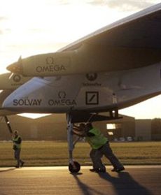 Solar Impulse lata dzięki Słońcu