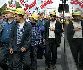 Stoczniowcy wyszli na ulice