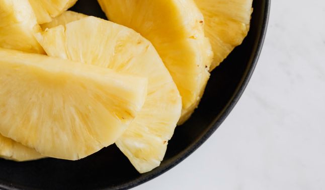 Ananas to idelany owoc na odchudzanie. Fot. Pexels