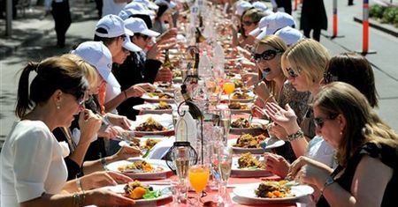 Najdłuższy lunch świata