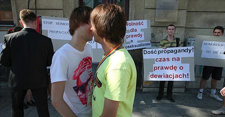 Przeciw EuroPride 2010