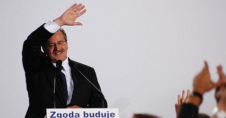 Radość w sztabie Komorowskiego