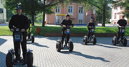 Policjanci łapią równowagę - zdjęcia