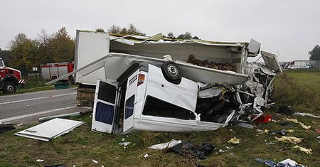 5 osób zginęło na drodze