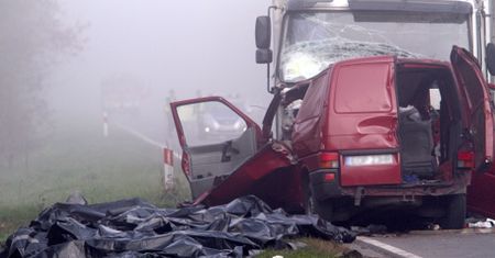 18 osób nie żyje