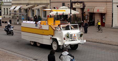 Papamobile znów na ulicach