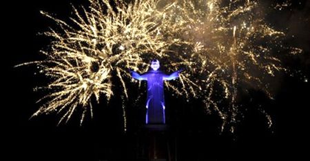 Odsłonięto statuę Chrystusa