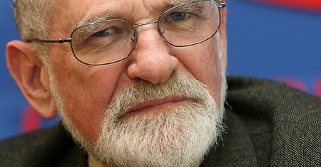 Profesor Bronisław Geremek nie żyje