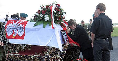 Powitanie zmarłego żołnierza
