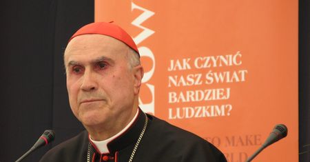 Tarcisio Bertone odwiedzi Polskę. Uczci pamięć Jana Pawła II