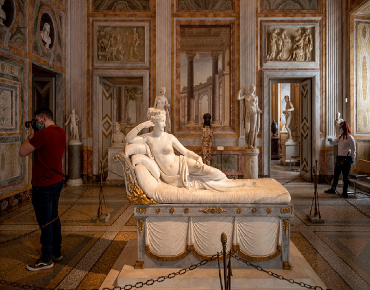 Rzeźba "Paulina Borghese jako Wenus"