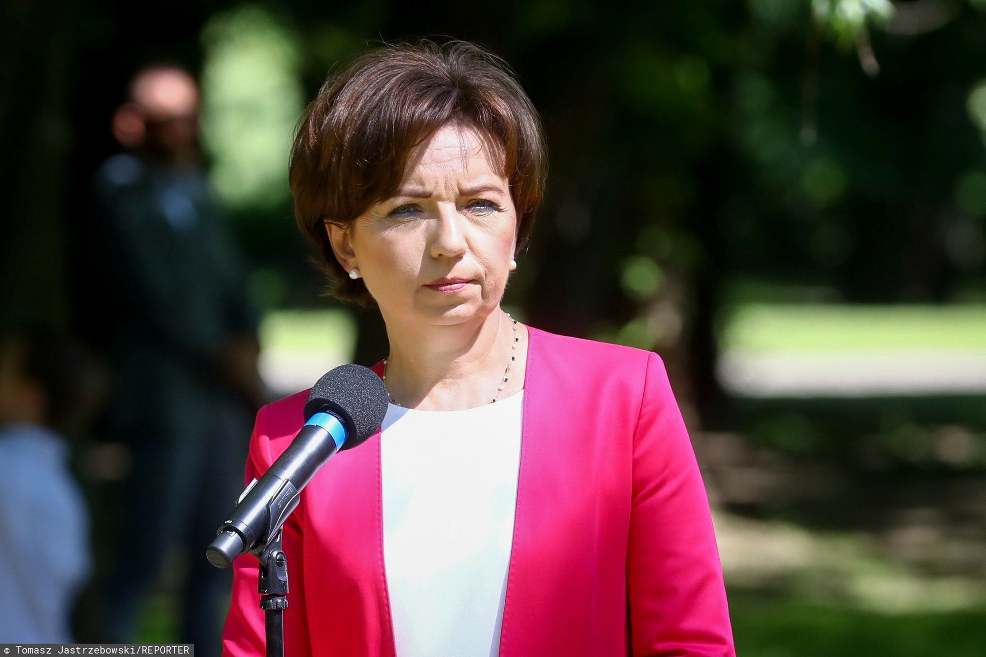  Tylko złożenie wniosku o 500 plus do końca czerwca gwarantuje, że świadczenie zostanie wypłacone z wyrównaniem - twierdzi Marlena Maląg.