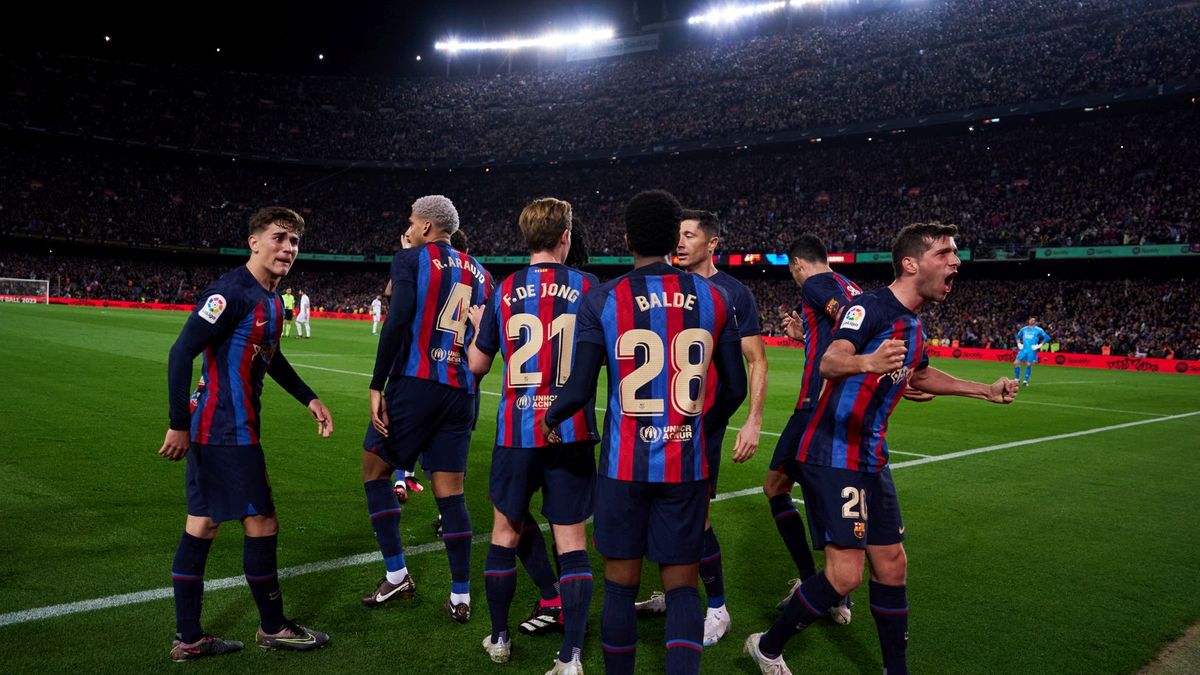 Zdjęcie okładkowe artykułu: Getty Images / Angel Martinez / Na zdjęciu: piłkarze FC Barcelony